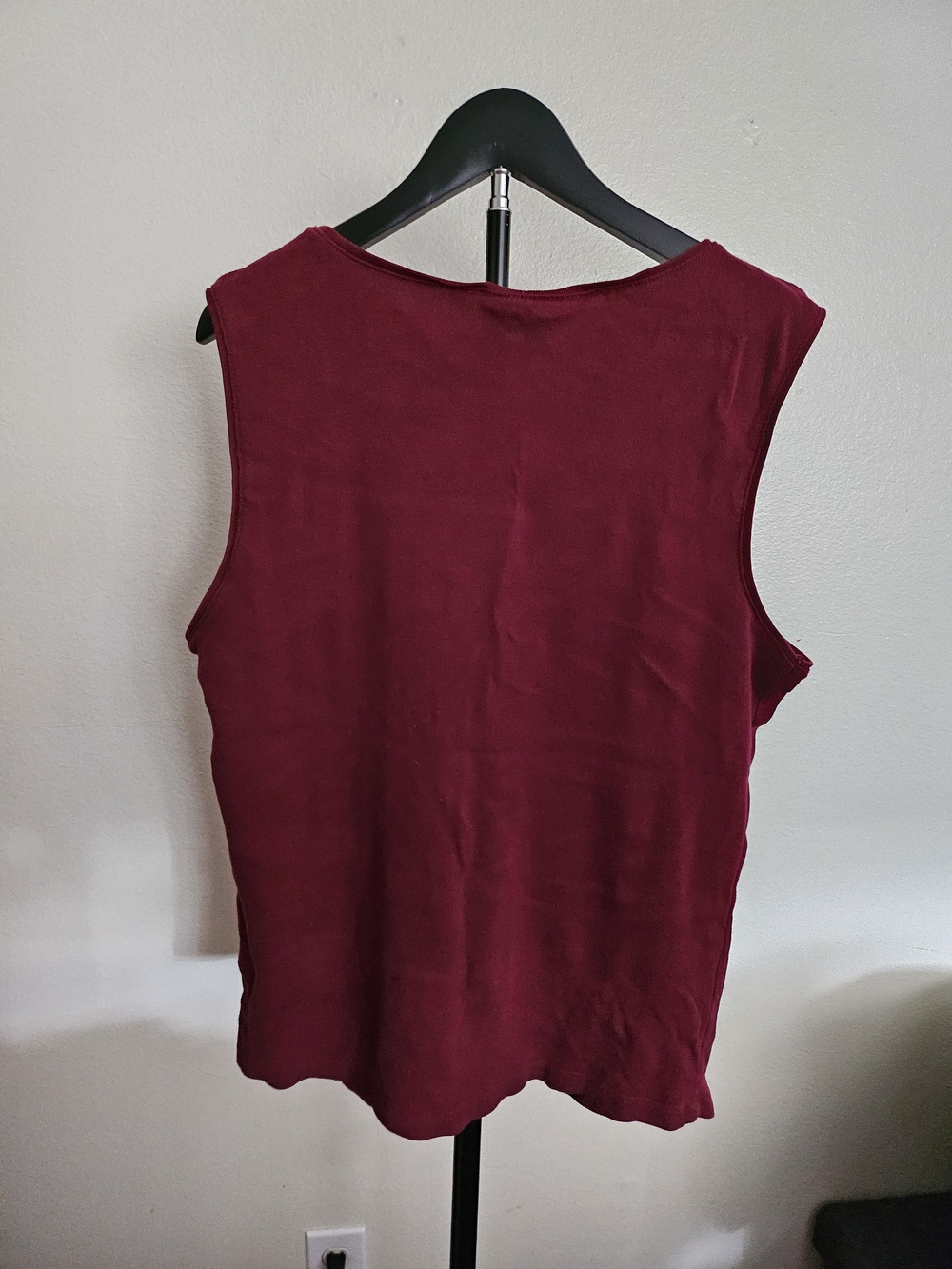 Karen Scott Sleeveless Crewneck Tank Top - Burgundy - Picture 3 of 3